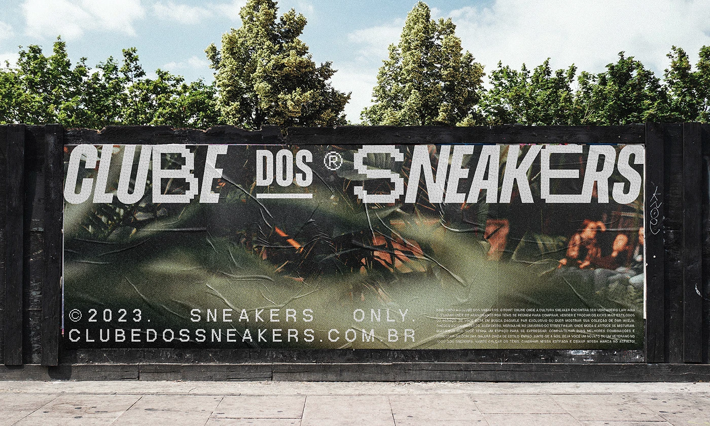 Campaña de Clube dos Sneakers en un cartel publicitario